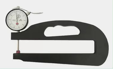 Đồng hồ đo ống quay số với tay cầm nâng một số và sốc lên