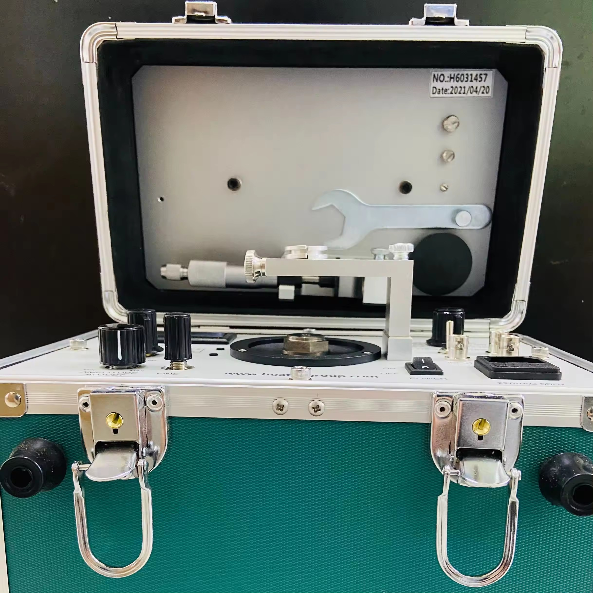 HG-5020i kỹ thuật số rung hiệu chỉnh rung phân tích mét