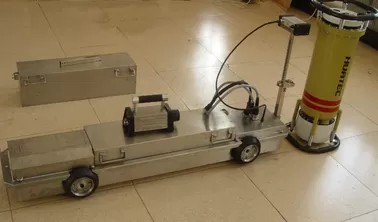 HUATEC 1770mm Điện áp ống 150KV X - Ray Pipeline Crawlers Ndt Pipeline NDT Crawler