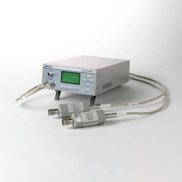 Máy đo công suất đỉnh 4530