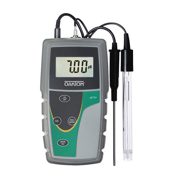 Máy đo nhiệt độ và pH 5+ Oakton WD-35613-51