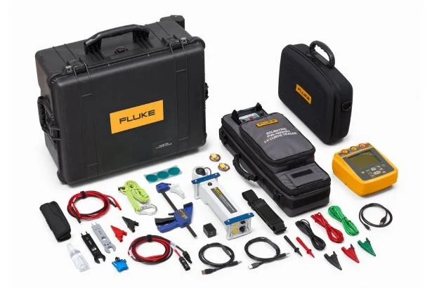 PVA-1500HE2 I-V Curve Tracer và 1537 Insulation Tester 2500V Kit